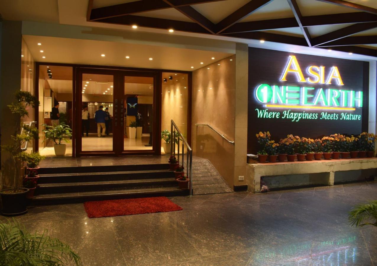 Asia One Earth Hotel Jammu Exterior foto